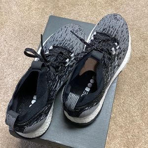 Gently used women’s adidas shoes